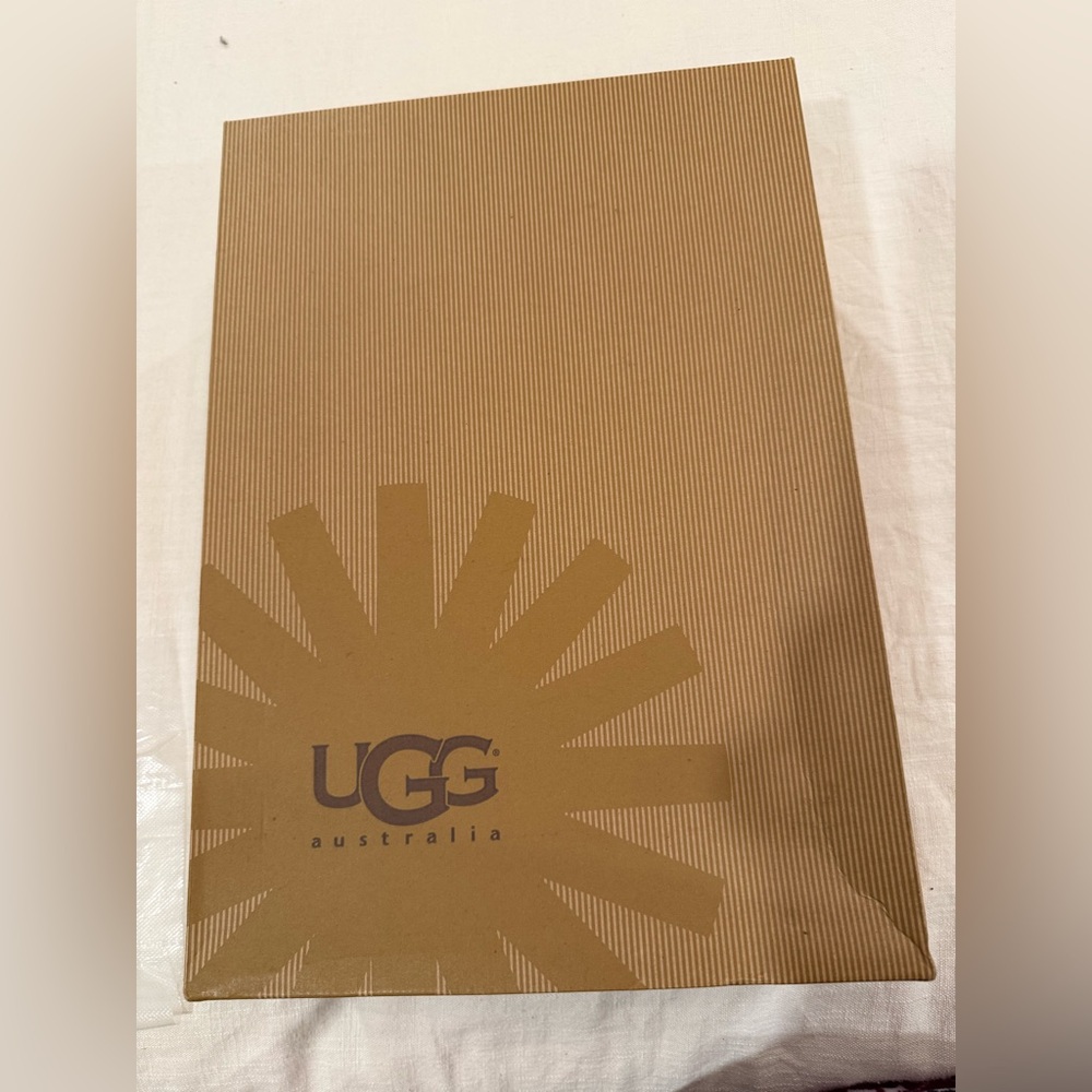 UGG Black Bailey Button Sheepskin Boots - Picture 10 of 11